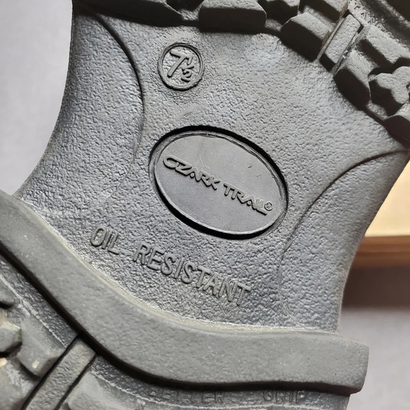 Ozark Trail Black Boots - Picture 5 of 7